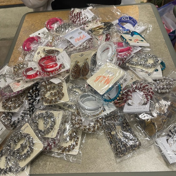 Assorted Earring Collection $100 - Picture 3 of 3